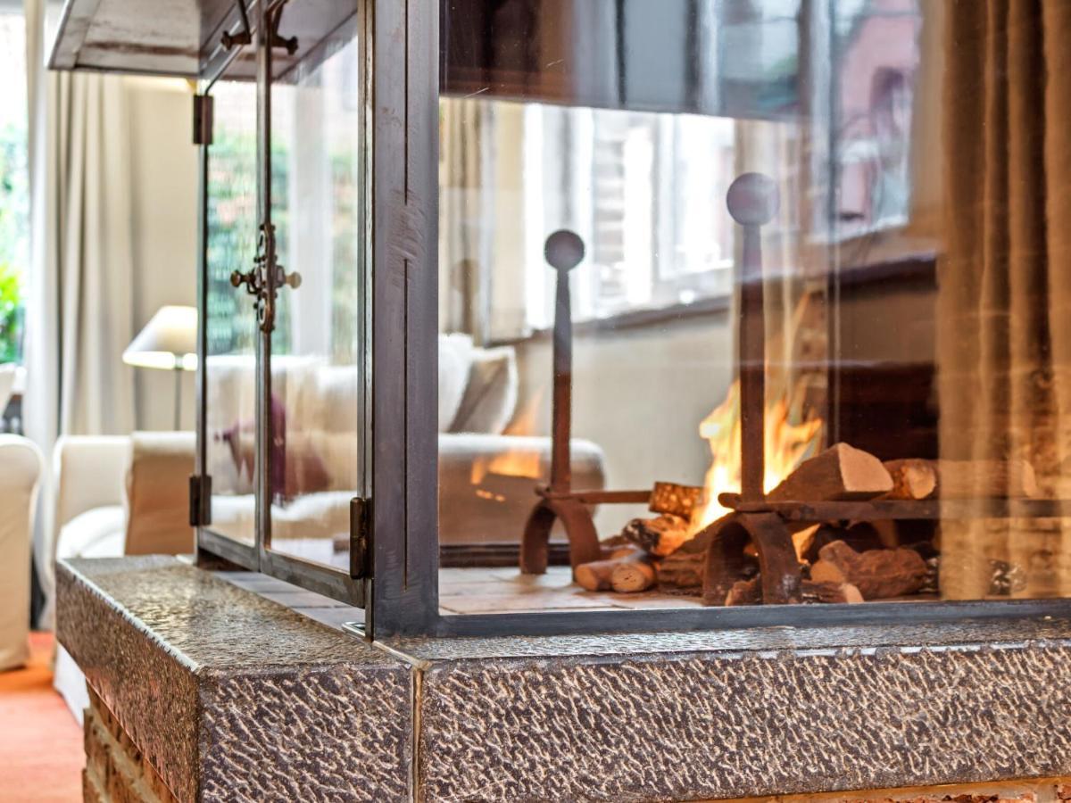 Stylish Apartment In Dinant Near The Maas Экстерьер фото